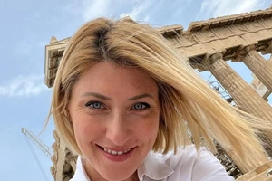 Βόλτα με τη vespa για τη Σία Κοσιώνη