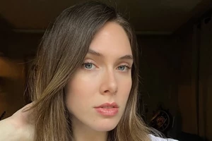 Χρυσή Βαρδινογιάννη | Η εντυπωσιακή αλλαγή στα μαλλιά της λίγους μήνες μετά τον γάμο