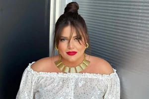 Σε κακή κατάσταση η Δανάη Μπάρκα | Η εμφάνιση που ανησύχησε τους τηλεθεατές