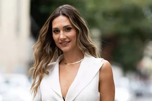 4 beauty tips που ίσως δεν σου έμαθε η μαμά σου — και πρέπει να εντάξεις στη skincare ρουτίνα σου - εικόνα 2