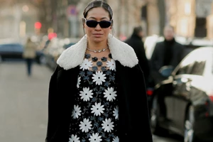 5 κομψά looks για να εντυπωσιάσεις στις πρώτες βραδινές εξόδους του 2024