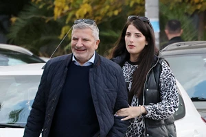 Η Νάνσυ Κοιλού έχει γενέθλια | Η φωτογραφία που μοιράστηκε ο Γιώργος Πατούλης μαζί με τον γιο τους