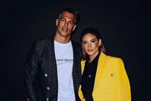 Αθηνά Οικονομάκου & Μπρούνο Τσερέλα | Αυτό είναι το πολυτελές resort στην Πάρο που θα γίνει ο γάμος τους - εικόνα 6