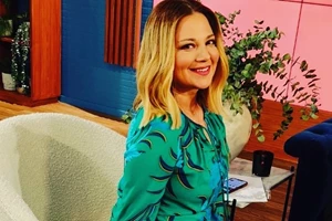 Η Νάνσυ Ζαμπέτογλου έχει γενέθλια και τα γιόρτασε με την οικογένειά της στην Κέα - εικόνα 4