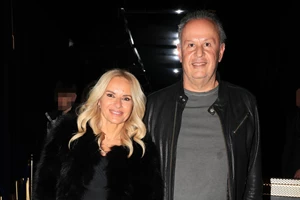 Η διαφορετική Τσικνοπέμπτη της Μαρίας Μπεκατώρου | Για σούσι με την παρέα της - εικόνα 3