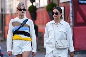 Αλεξάνδρα Νίκα | Το casual look της με μαύρα μοκασίνια - Τα must have παπούτσια της άνοιξης - εικόνα 4