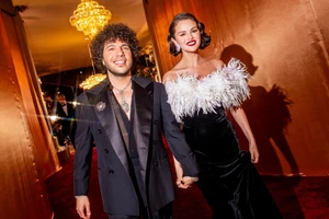 Χρυσές Σφαίρες 2026  | 6 διάσημες που δεν ενθουσίασαν με τις εμφανίσεις τους στο κόκκινο χαλί - εικόνα 7