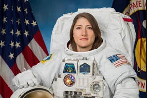 Artemis II | Ξεκίνησε η αποστολή που στέλνει γυναίκα στη Σελήνη και γράφει ιστορία