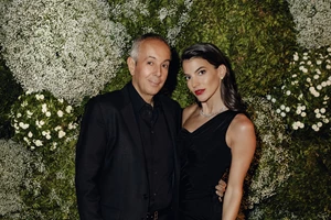 Prive δείπνο σε "φουτουριστικό" εστιατόριο | Η Σοφία Καρβέλα & η Δήμητρα Κούστα έζησαν την απόλυτη γαστρονομική εμπειρία - εικόνα 5