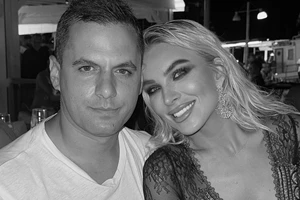 Κατερίνα Καινούργιου | Η #couplegoals φωτογραφία της με τον Παναγιώτη Κουτσουμπή στο Παρίσι - εικόνα 2