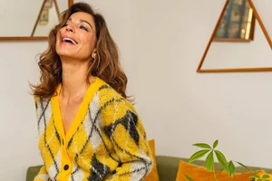 Κατερίνα Παπουτσάκη | Ρομαντικές διακοπές στην Ίο με τον σύντροφό της – Φωτογραφίες από την απόδρασή τους - εικόνα 2