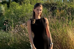 "Λιώνει" στη γυμναστική η Αμαλία Κωστοπούλου | Ακολουθεί το απόλυτο trend των fit girls - εικόνα 4