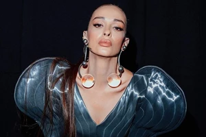 Ο Γιώργος Αγγελόπουλος αγκαλιά με την κόρη του | Η πρώτη φωτογραφία μαζί