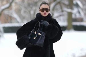 Η Σταματίνα Τσιμτσιλή δημιούργησε το ιδανικό look για χιόνια με τρία basic κομμάτια - εικόνα 3