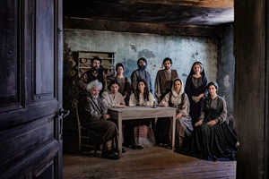 Το Missbloom.gr στα γυρίσματα της νέας σειράς του Mega, "Οι Αθώοι" - Αποκλειστικό video