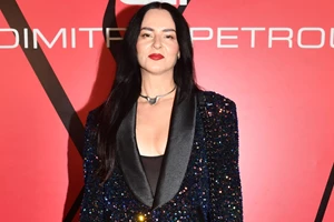 Οικογενειακή έξοδος για τη Ζενεβιέβ Μαζαρί και τον Βασίλη Καρύδη