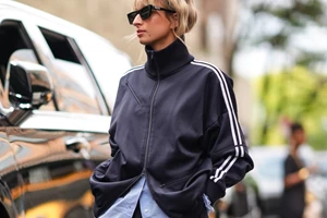 Τα ωραιότερα sneakers για τις βόλτες της άνοιξης - εικόνα 2