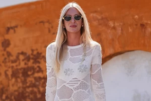 LABUBU | Μπορεί ένα λούτρινο από το Χονγκ Κονγκ να γίνει το απόλυτο fashion αξεσουάρ; - εικόνα 6