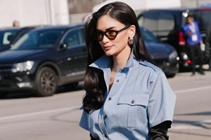 Εάν πρόκειται να βαφτίσεις το παιδί σου, το φόρεμα της Τζένης Μελιτά είναι ιδανική επιλογή