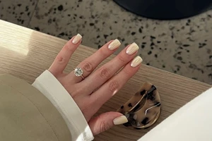 Αυτά τα χρώματα αναδεικνύουν τα πράσινα μάτια | Οι σκιές, η μάσκαρα, το μακιγιάζ