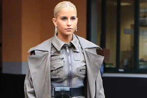 Το Made in Greece σακάκι που θα αναβαθμίσει κάθε φθινοπωρινό outfit