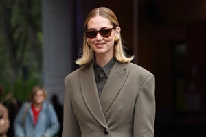 Η Ηλιάνα Παπαγεωργίου είναι σίγουρα η Shopping Star της εβδομάδας | Το Made in Greece look στην πρεμιέρα