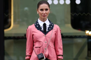 5 fashion items που φορούν όλες οι fashionistas αυτή την εποχή