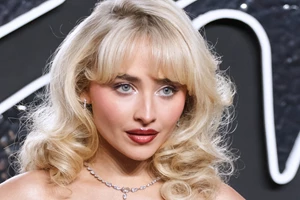 8 matte κραγιόν σε φλογερό κόκκινο για την Ημέρα του Αγίου Βαλεντίνου - εικόνα 2