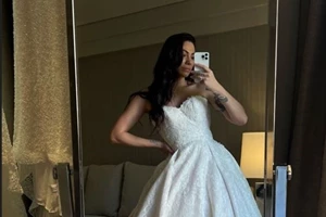 Η Ευρυδίκη Βαλαβάνη στην πρώτη ανάρτηση με τον Γρηγόρη Μόργκαν