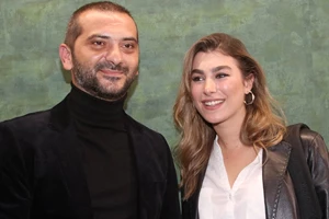 Ο Λεωνίδας Κουτσόπουλος έχει χιούμορ | Η ανατρεπτική αφιέρωση στον γιο του, Κίμωνα για τη νέα σχολική χρονιά - εικόνα 2