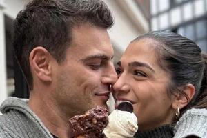 Μελίνα Νικολαΐδη και Δημήτρης Φιντιρίκος | Η επίσκεψη του ζευγαριού στην Ογκολογική Μονάδα του Νοσοκομείου Παίδων "Ελπίδα"