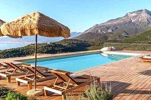 Δανάη Μπάρκα | "Το κλάμα που ρίχνω ακόμα και τώρα που γράφω γι' αυτό, δεν λέγεται"