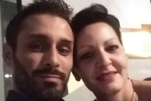 Μαίρη Συνατσάκη | Το αρνητικό μήνυμα που δέχθηκε και η "πληρωμένη" απάντησή της