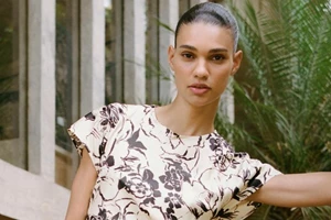 Αυτές οι slingback γόβες από τη Zara είναι στο χρώμα της σεζόν και κοστίζουν μόλις 29,95 ευρώ