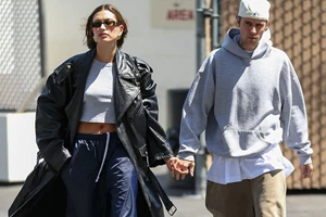 "Με αντιμετωπίζουν σαν σκουπίδι εκεί έξω" | Η αποκάλυψη του Justin Bieber για την ψυχική του υγεία