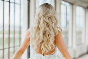 Η αναζωογονητική θεραπεία προσώπου που αξίζει να δοκιμάσεις λίγες μέρες πριν τον γάμο σου