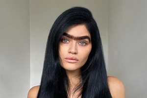 Η Σοφία Χατζηπαντελή βρέθηκε στα British Fashion Awards | Η Old-Hollywood εμφάνιση στο κόκκινο χαλί - εικόνα 3