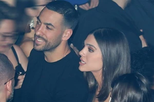 Το δημόσιο "σ' αγαπώ" του Βασίλη Μπισμπίκη στη Δέσποινα Βανδή που έγινε viral