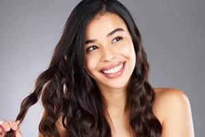 5 θαυματουργά tips για να προσθέσεις τον απαραίτητο όγκο στις αλογοουρές σου - εικόνα 2