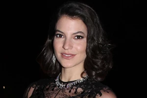 Γιάννης και Δήμητρα Κούστα | Το οικογενειακό τραπέζι με την Άννα Βίσση στην πολυτελή κατοικία τους