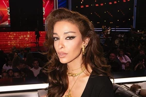 Αθηνά Οικονομάκου – Ελένη Φουρέιρα | Κοινή έξοδος στο κέντρο της Αθήνας - εικόνα 2