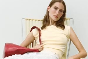 Αυτές οι over the knee μπότες από τη Zara κοστίζουν 59,95 ευρώ και θα τις φορέσεις περισσότερο στις εμφανίσεις σου αυτή τη σεζόν - εικόνα 2