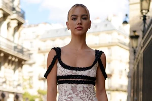 Το TikTok προβλέπει πως αυτές θα είναι οι τάσεις της μόδας που θα μας απασχολήσουν τη νέα χρονιά