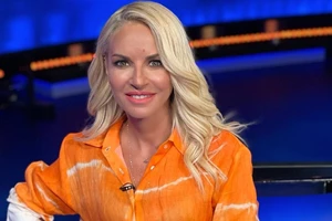 Στο καμαρίνι της Μαρίας Μπεκατώρου | Το video που δημοσίευσε - εικόνα 3