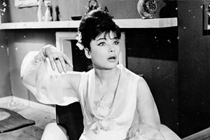 Η Τζένη Καρέζη ήταν η πιο κομψή γυναίκα των 50s | Η σπάνια φωτογραφία που το αποδεικνύει