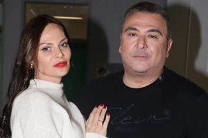 Αντώνης Ρέμος και Υβόννη Μπόσνιακ όπως δεν τους έχουμε ξαναδεί | Το βίντεο στο TikTok