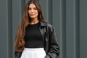 Η αθώα κίνηση που κάνεις καθημερινά και προκαλεί ψαλίδα στα μαλλιά σου - εικόνα 2