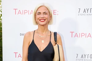 Ο Chris Evans έγινε πατέρας | Το όνομα της κόρης του με την Alba Baptista