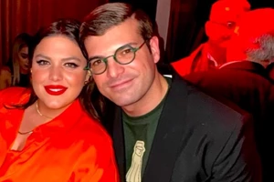 Δανάη Μπάρκα | Το φωτογραφικό άλμπουμ της νέας της ζωής στην Καλαμάτα - εικόνα 2