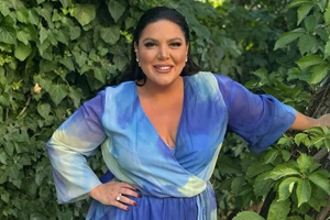 Η Δανάη Μπάρκα με το shorts από τη Zara που θα φορέσεις και το φθινόπωρο | Κοστίζει λιγότερο από 30 ευρώ - εικόνα 2